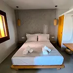 Malakion Lux Seaside Jacuzzi *