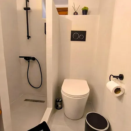 Malakion Lux Seaside Jacuzzi Malaki