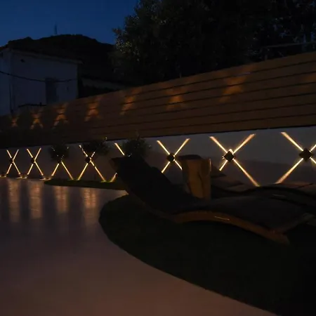 Malakion Lux Seaside Jacuzzi Feriehus Malaki